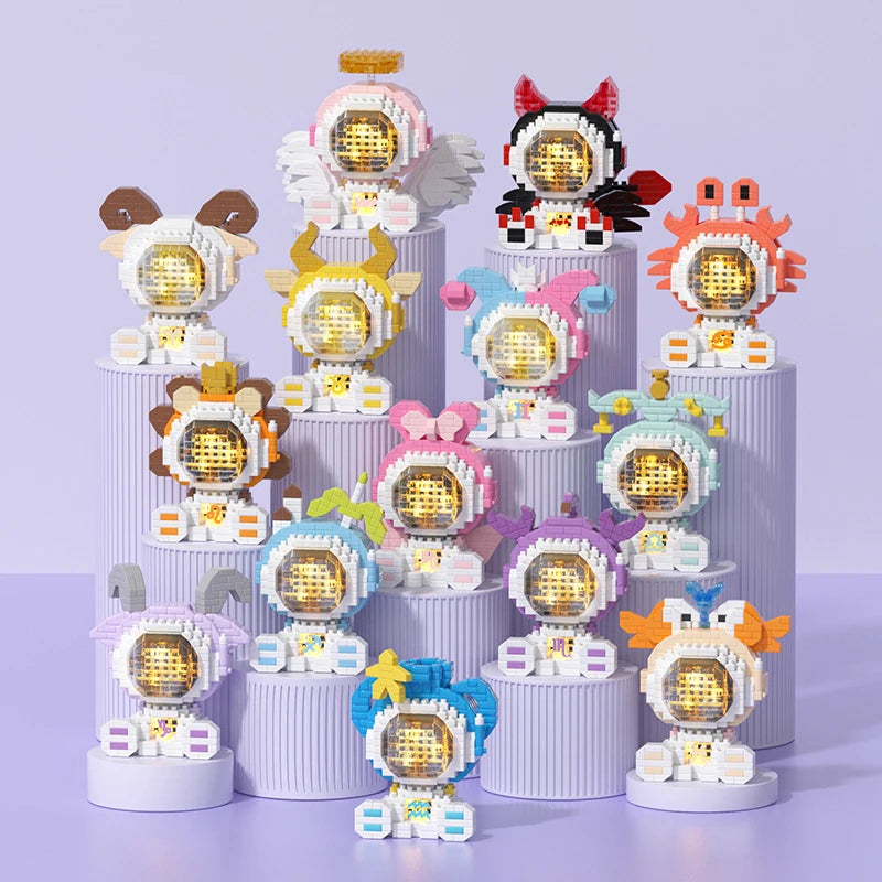 Astronaut Building Blocks